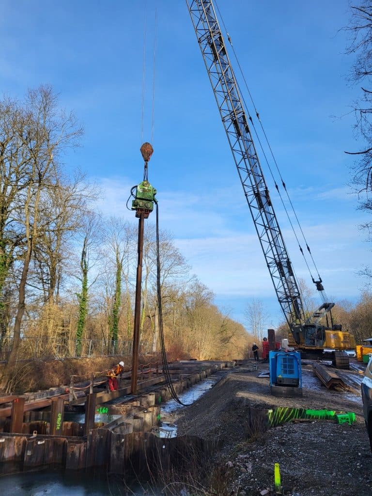 Friesenheim palplanches métalliques sur l’écluse du canal Rhin-Rhône